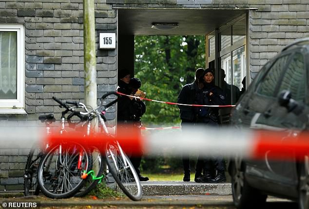 Đức: Người mẹ trẻ giết 5 con nhỏ rồi lao vào tàu tự tử - Ảnh 4.