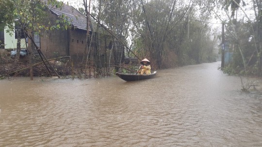 Bình Định, Thừa Thiên - Huế: Nhiều nơi ngập nặng trở lại - Ảnh 7.