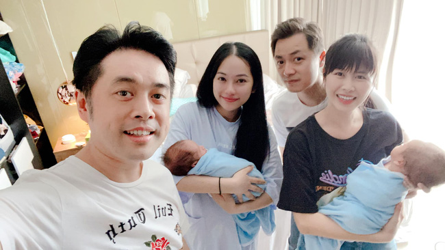 Vợ chồng Đăng Khôi tới thăm cặp sinh đôi nhà Sara Lưu và Dương Khắc Linh.